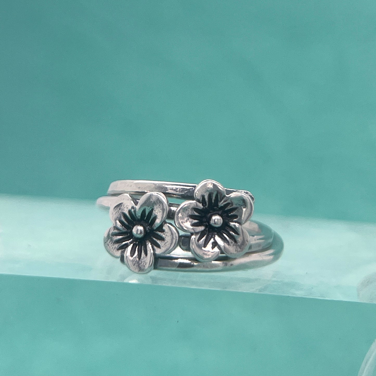 Cherry Blossom Twist Ring - THIN band